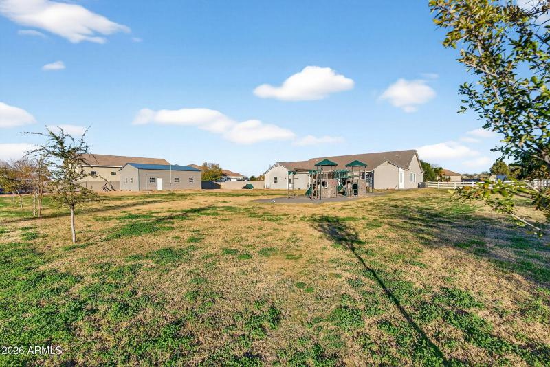 70-web-or-mls-75-N Wyatt Dr