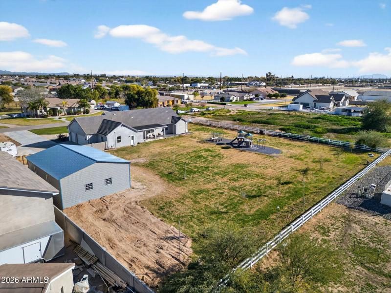 87-web-or-mls-22-N Wyatt Dr