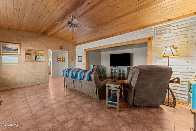 6-web-or-mls-DSC02632