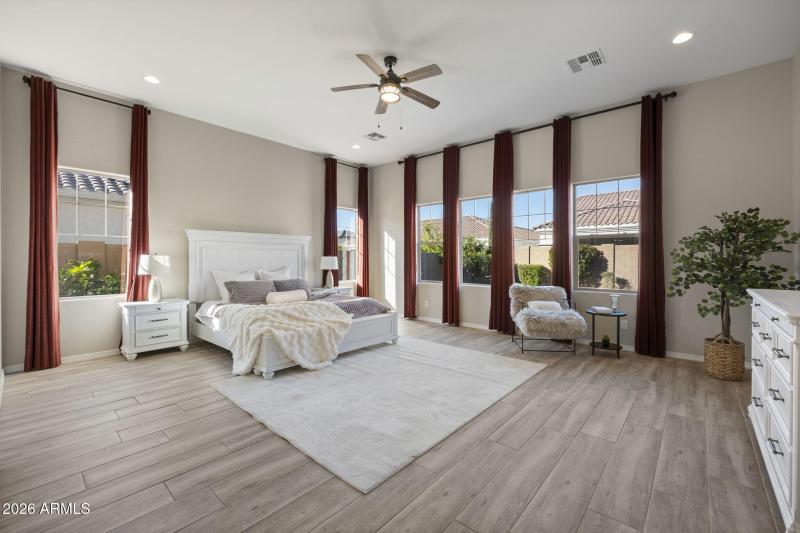 18-web-or-mls-DSCF0895