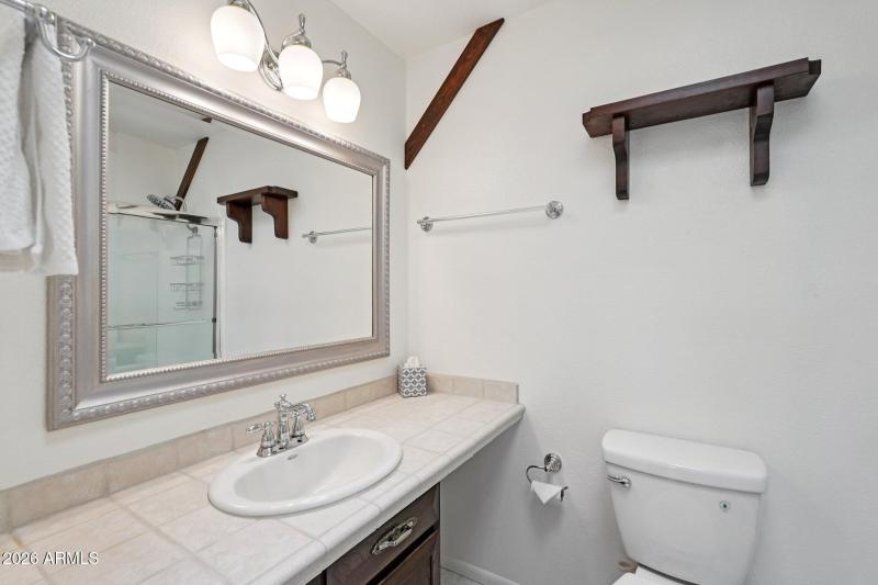 27-web-or-mls-W Banff Ln.-S2101-027