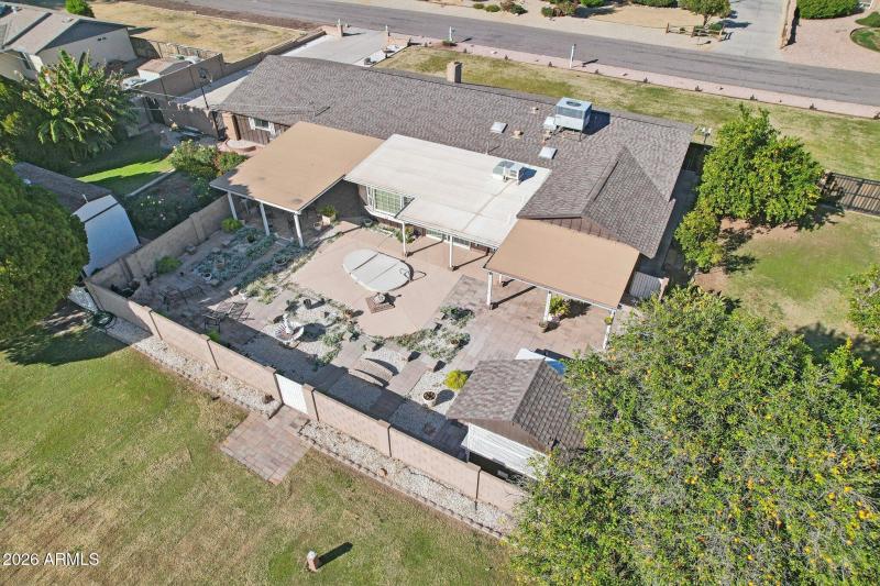 61-web-or-mls-W Banff Ln.-S2101-059