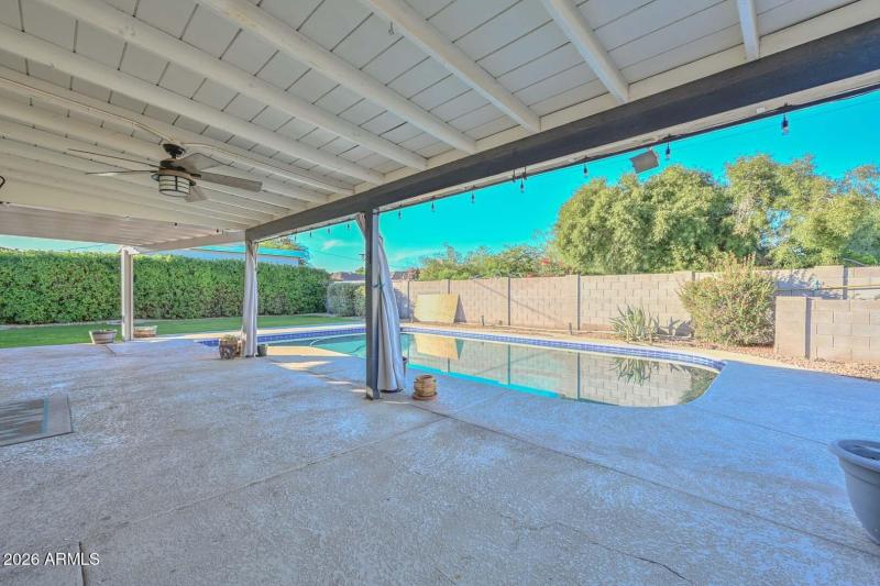 Covered Patio-Backyard