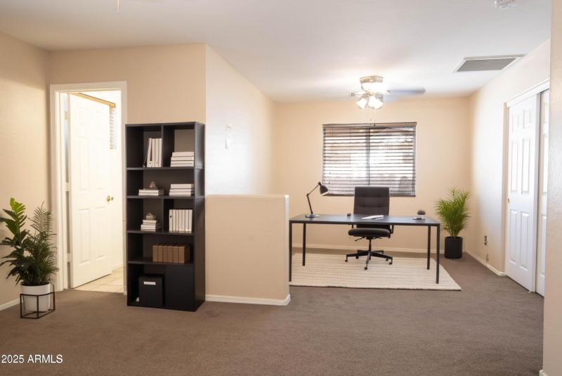 Virtual Primary Sitting Room