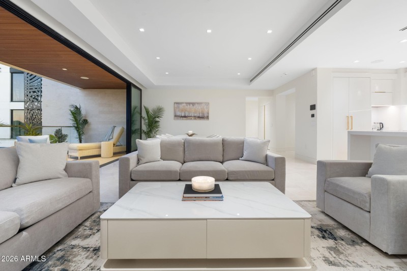 111-web-or-mls-DSC04546