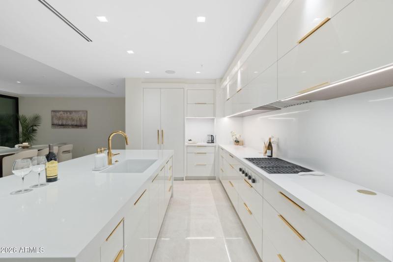 122-web-or-mls-DSC04595