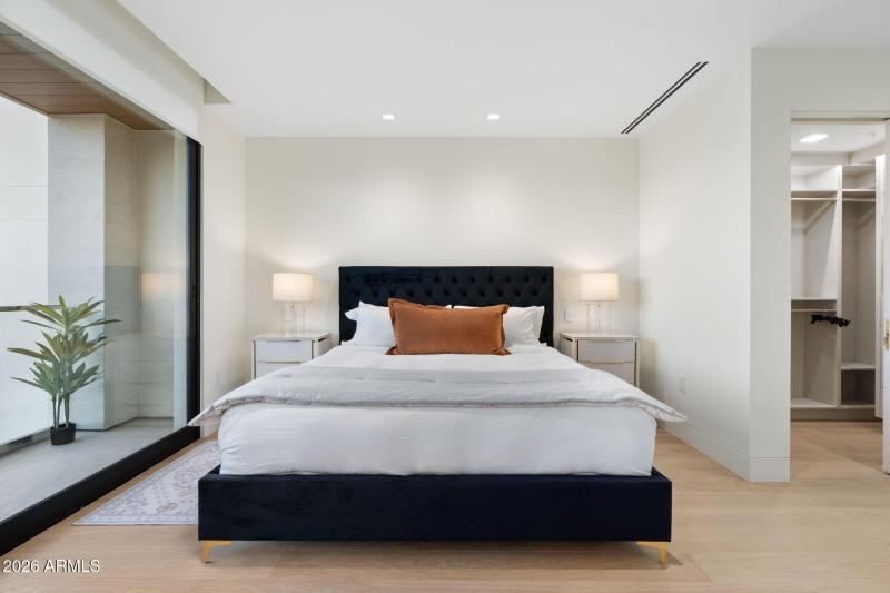 50-web-or-mls-DSC04413