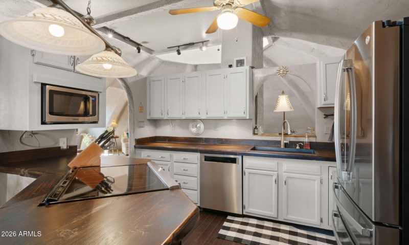 25-web-or-mls-Kitchen4