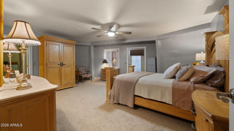 50-web-or-mls-Primary Bedroom2