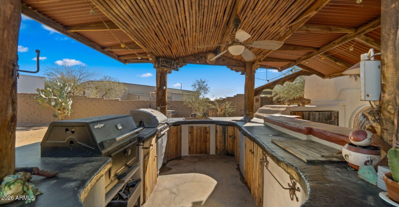 67-web-or-mls-Backyard6