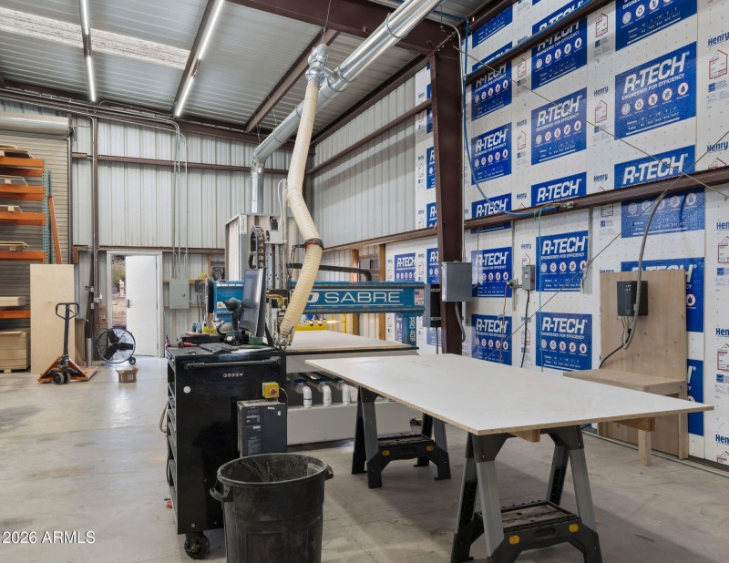 87-web-or-mls-Warehouse Interior6