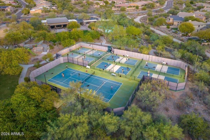 Pickleball Courts