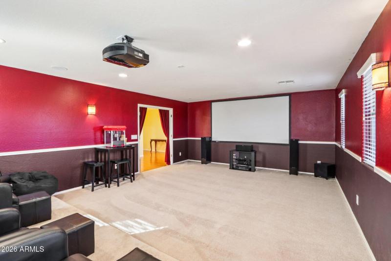 33-web-or-mls-W Brown St-S2001-031