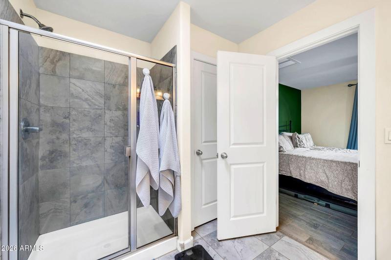 8912 N Johnson Rd-18