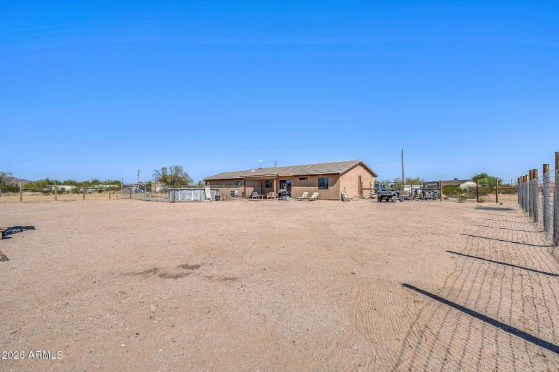 8912 N Johnson Rd-30