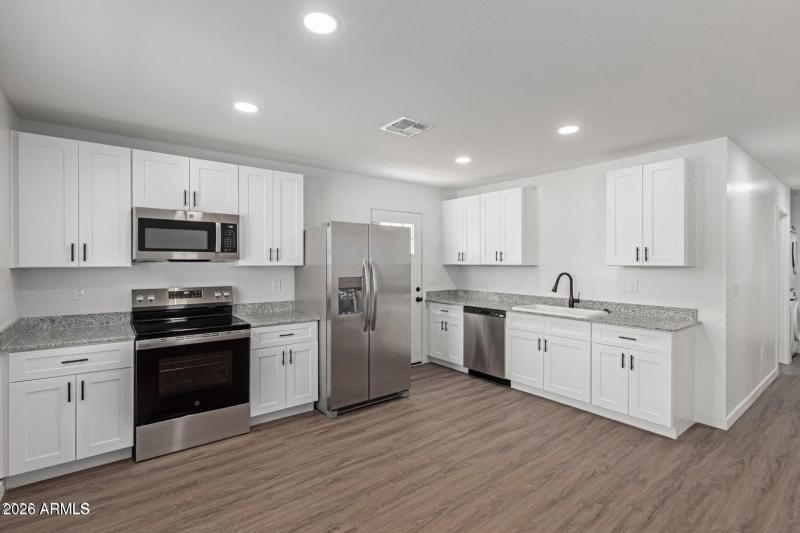 20260115054403974298000000-o