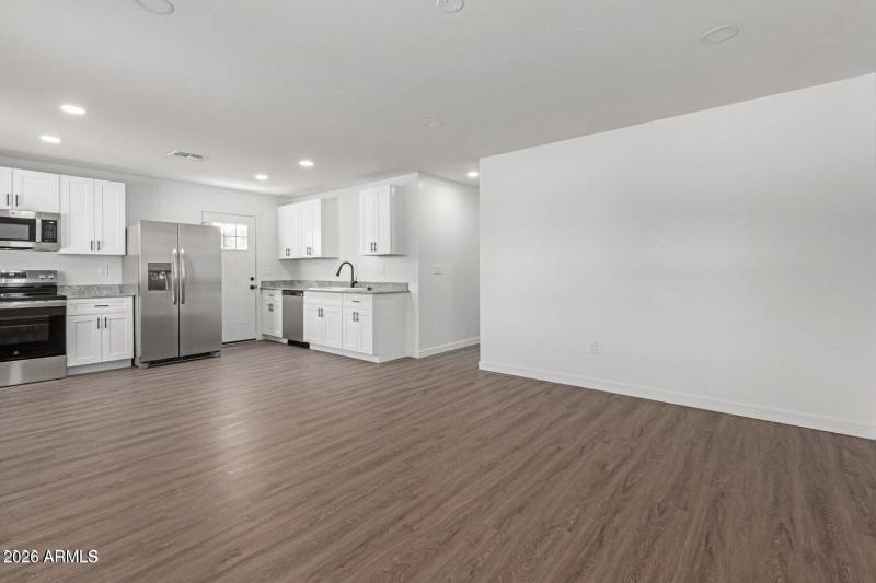 20260115054421303805000000-o