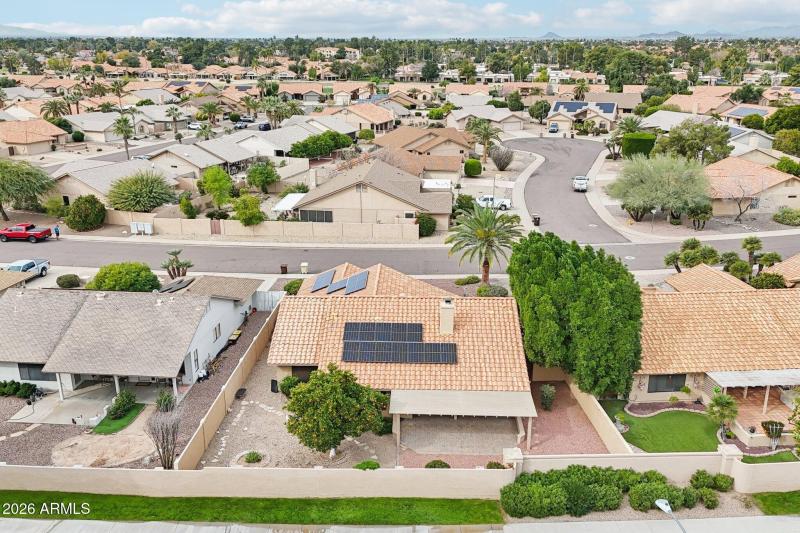 47-web-or-mls-N 92nd Ave-S2201-047