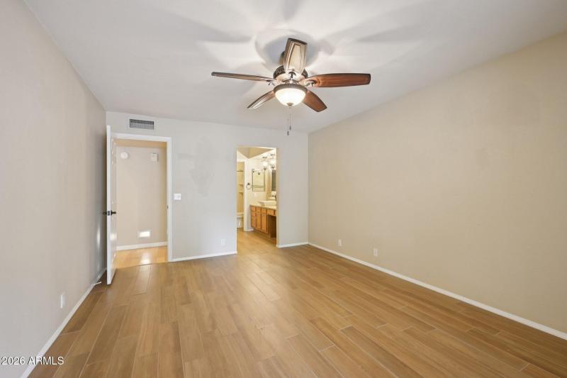 23-web-or-mls-N 92nd Ave-S2201-023