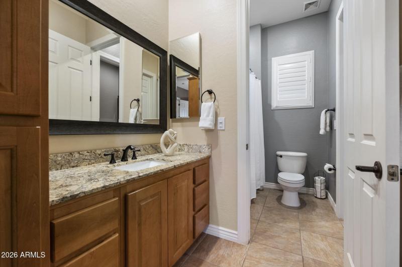 Jack n Jill Bathroom