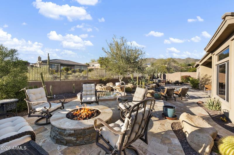 Lots of room for entertaining