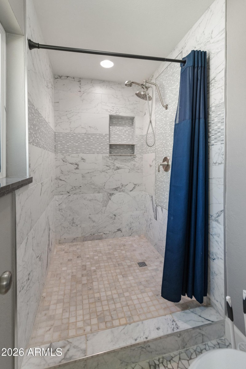 8301 E Monterosa St-11