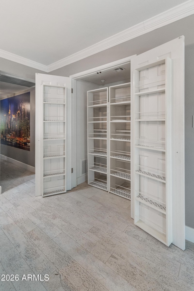 8301 E Monterosa St-31