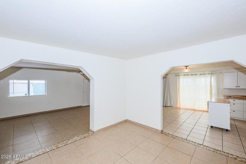 015 - 310 2nd Street