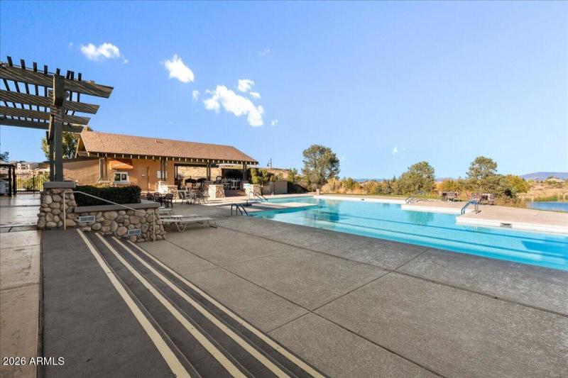 Prescott Lakes Community