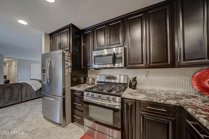 16AED75D-7894-4742-B2A4-F53D752CC2F2