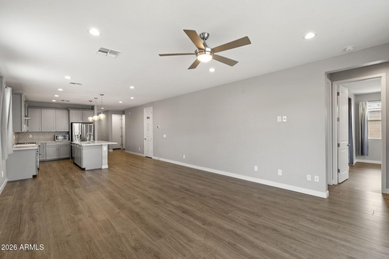 6-web-or-mls-_DSC1185