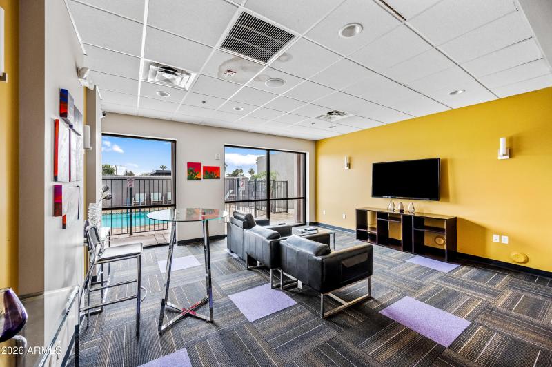 Great colors throughout