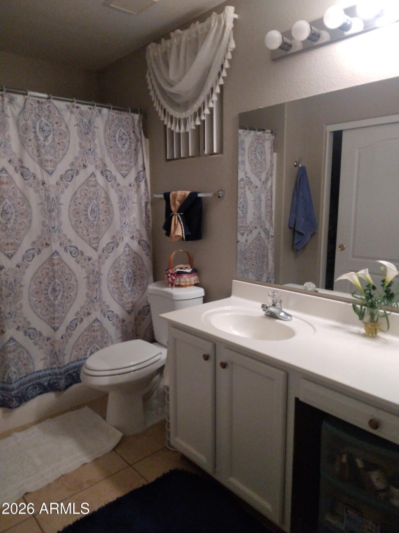 20251125_184207-scaled