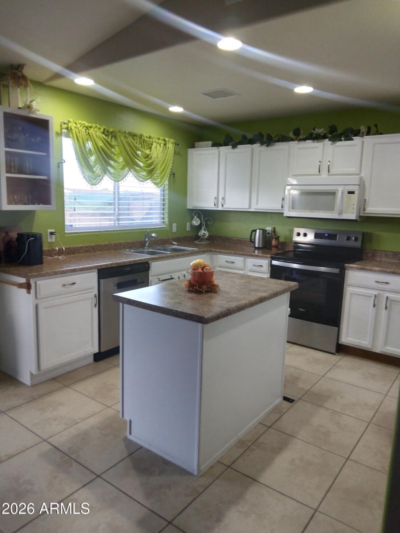 20251214_163218-scaled