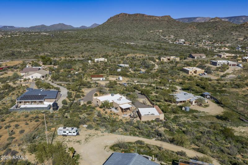 10-web-or-mls-DJI_20260120122020_0380_D