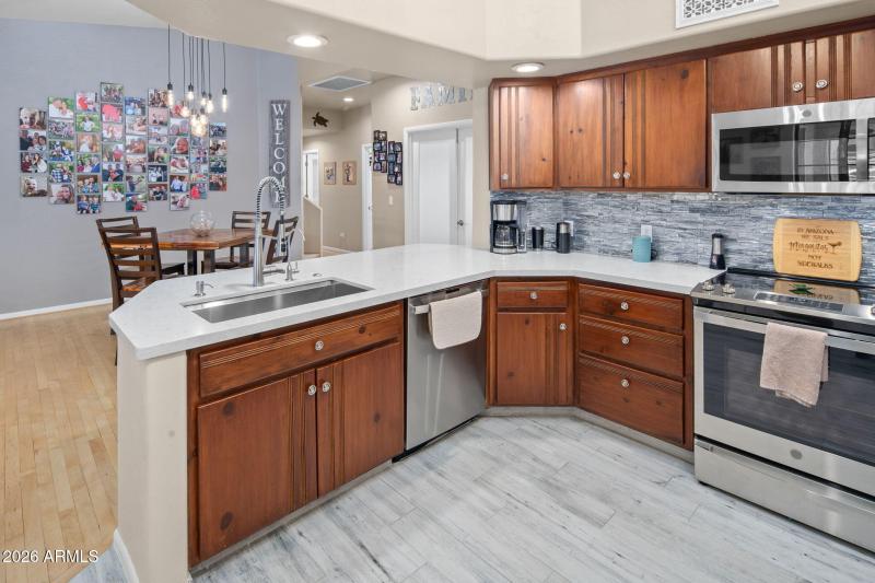 46-web-or-mls-_TMR1668