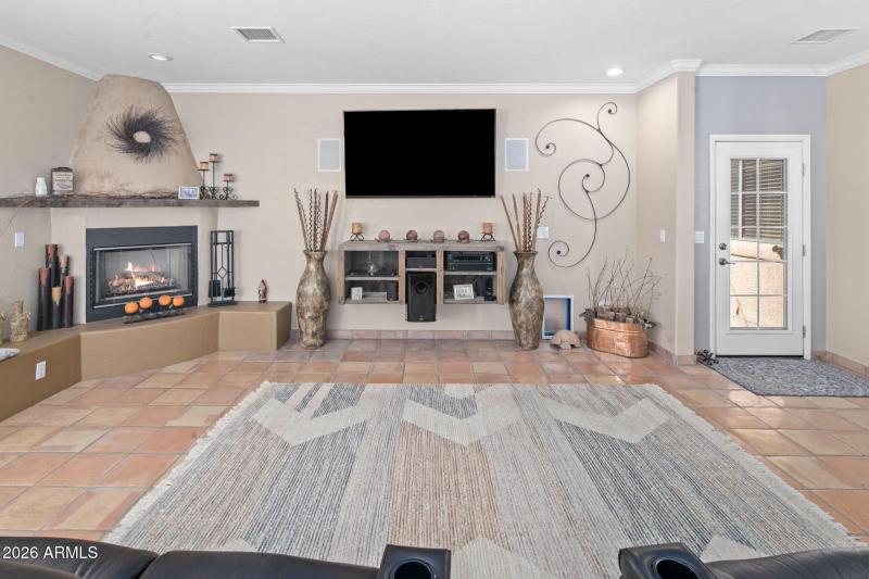 50-web-or-mls-_TMR1734