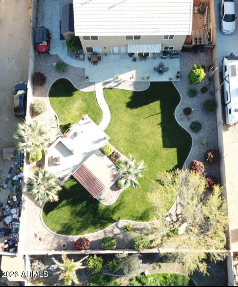 9CE8DE76-A324-4475-B1A1-837A257D16BC