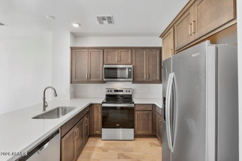 20251028175422493256000000-o