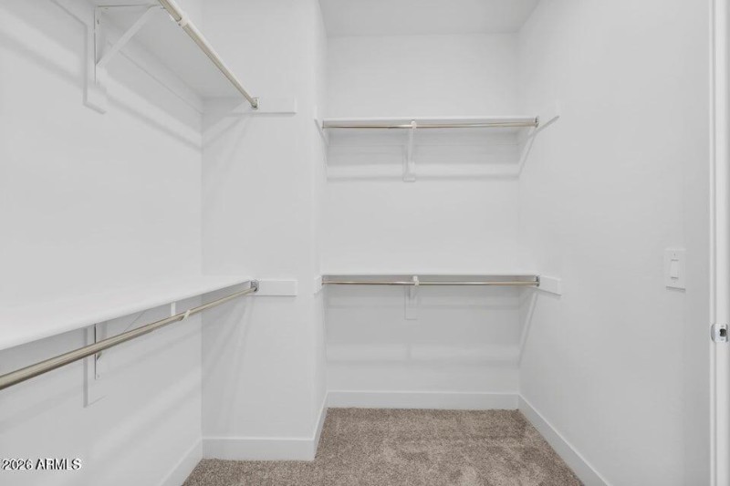 20251028175422838991000000-o