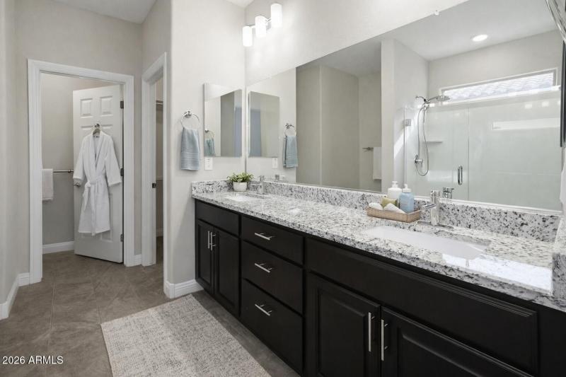 9E7865DC-797D-4D18-9CB2-B3B177787B1F