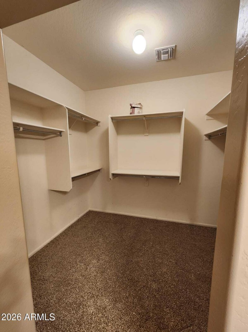 eea5a0df-3bb5-41b3-9e30-d2981c653e7e