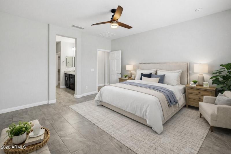 EFF52280-2155-4FCA-8B5E-A8EB95E438AC