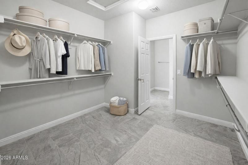 52E5CCD9-EB1B-4FF0-91E2-D58A9949297C