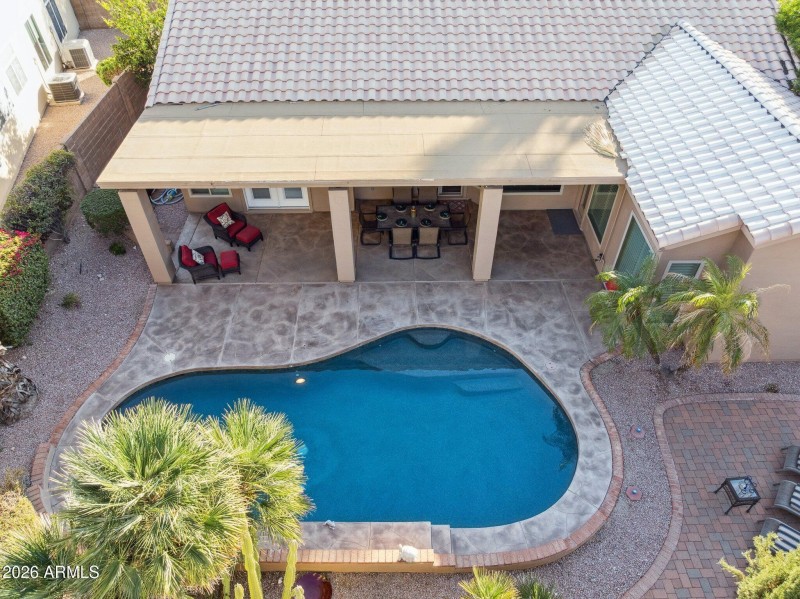 66-web-or-mls-6516-e-riverdale-st