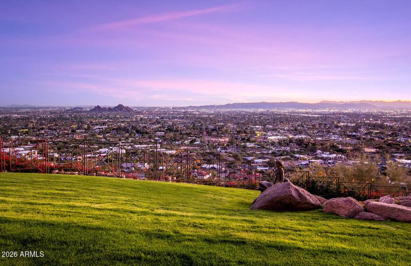 PLENTY OF ROOM TO RUN & PLAY!