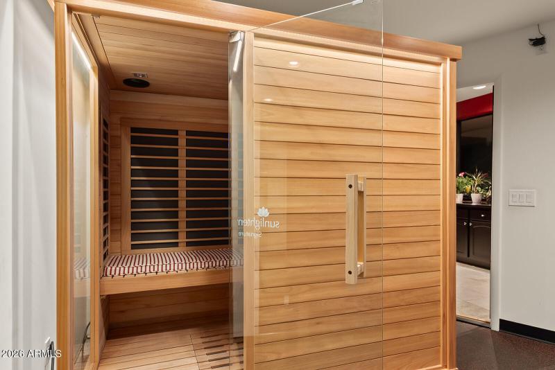 INFRARED SAUNA FOR WELLNESS