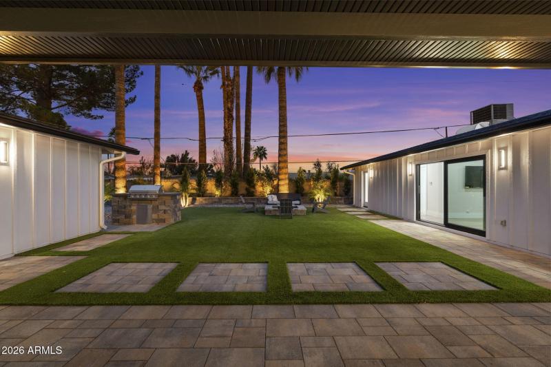 Large yard for entertaining