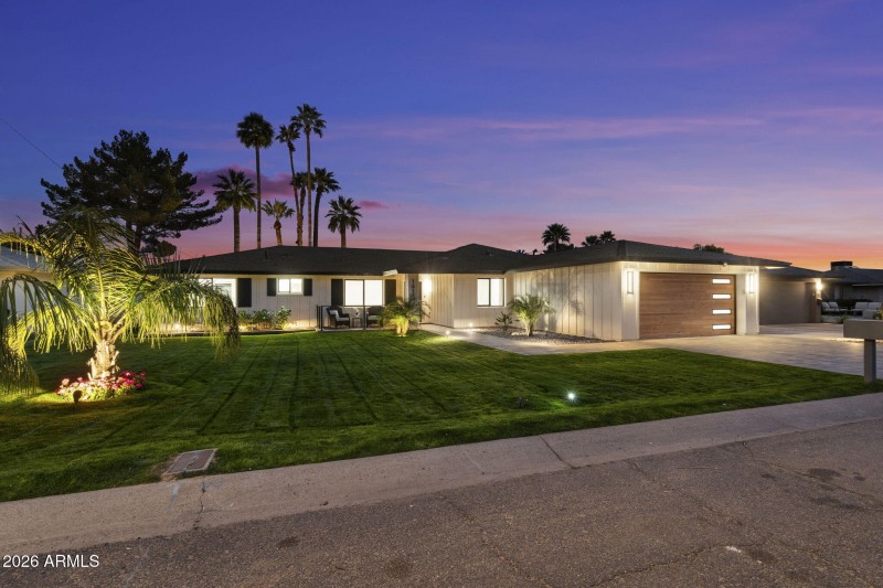 Low voltage landscape lighting