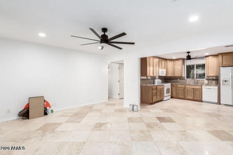 20230130032254972786000000-o